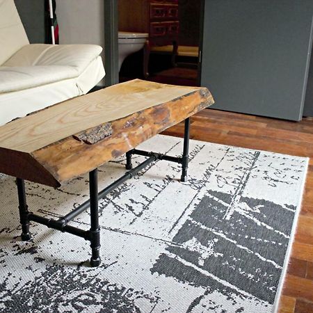 Charmant Studio A Strasbourg Apartment ภายนอก รูปภาพ