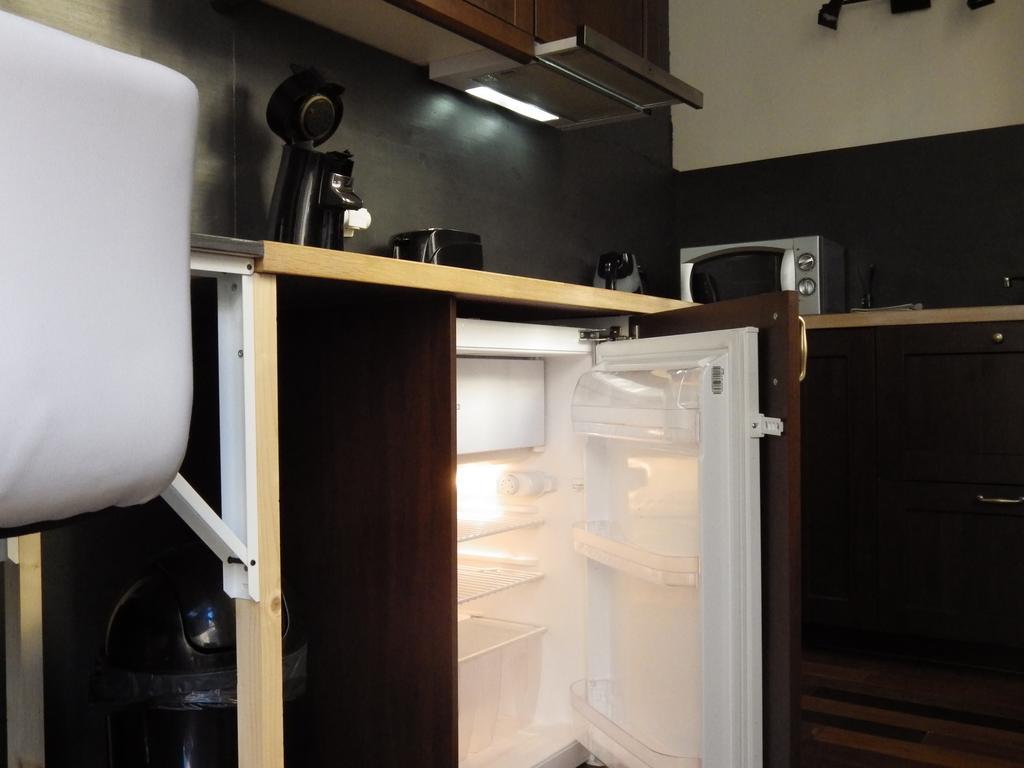 Charmant Studio A Strasbourg Apartment ภายนอก รูปภาพ